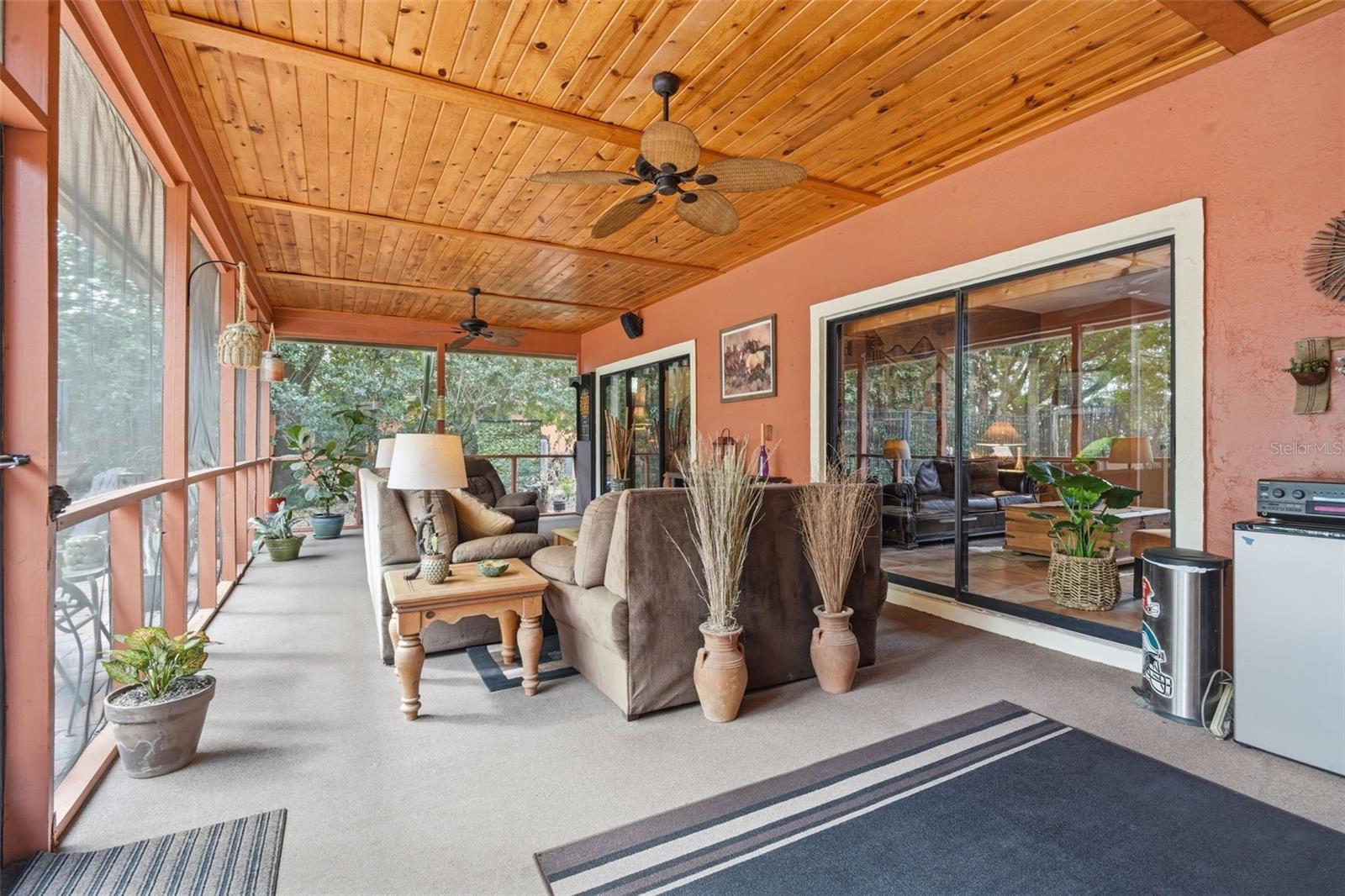 OAK LEAF - Residential