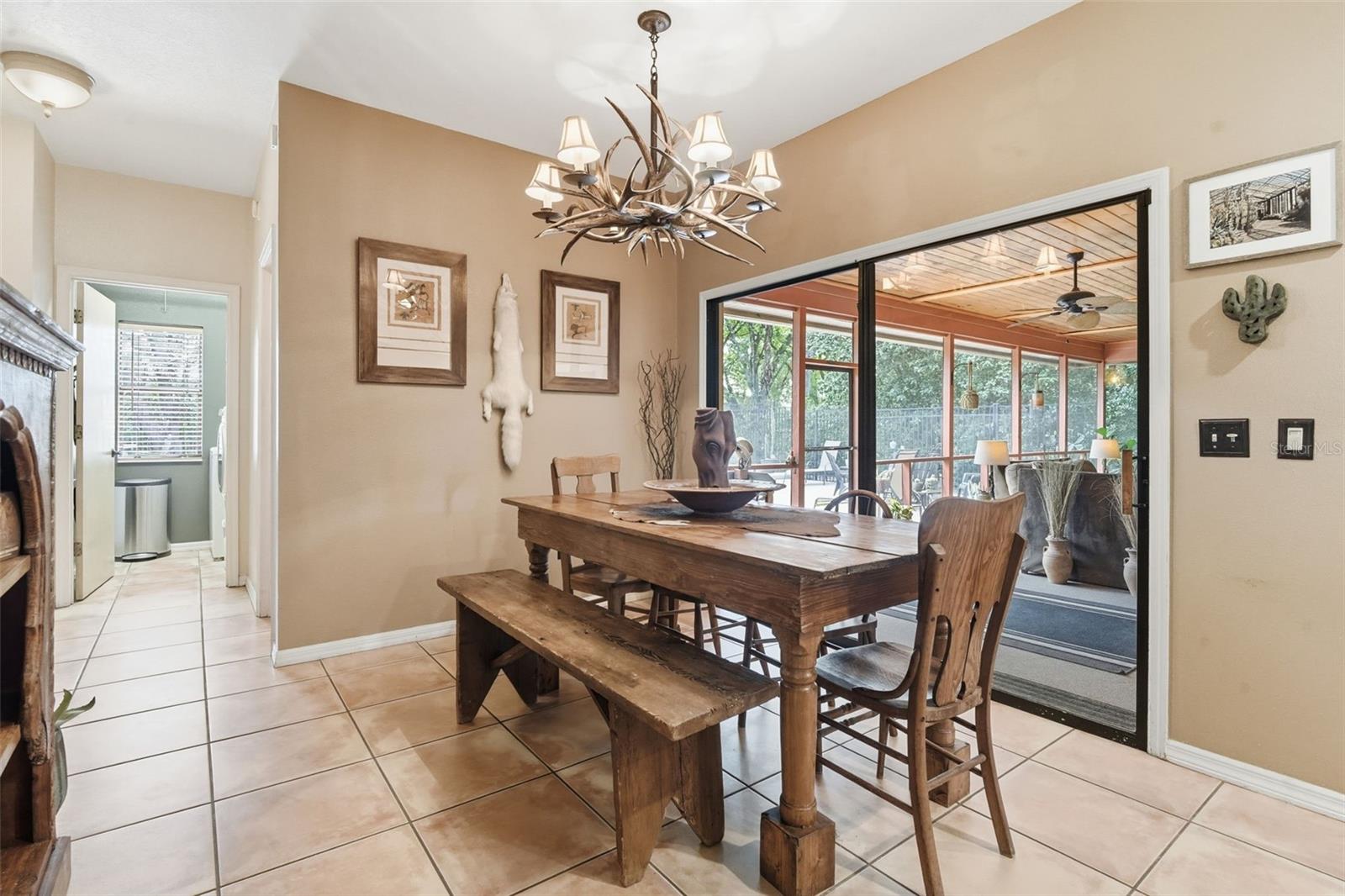 OAK LEAF - Residential