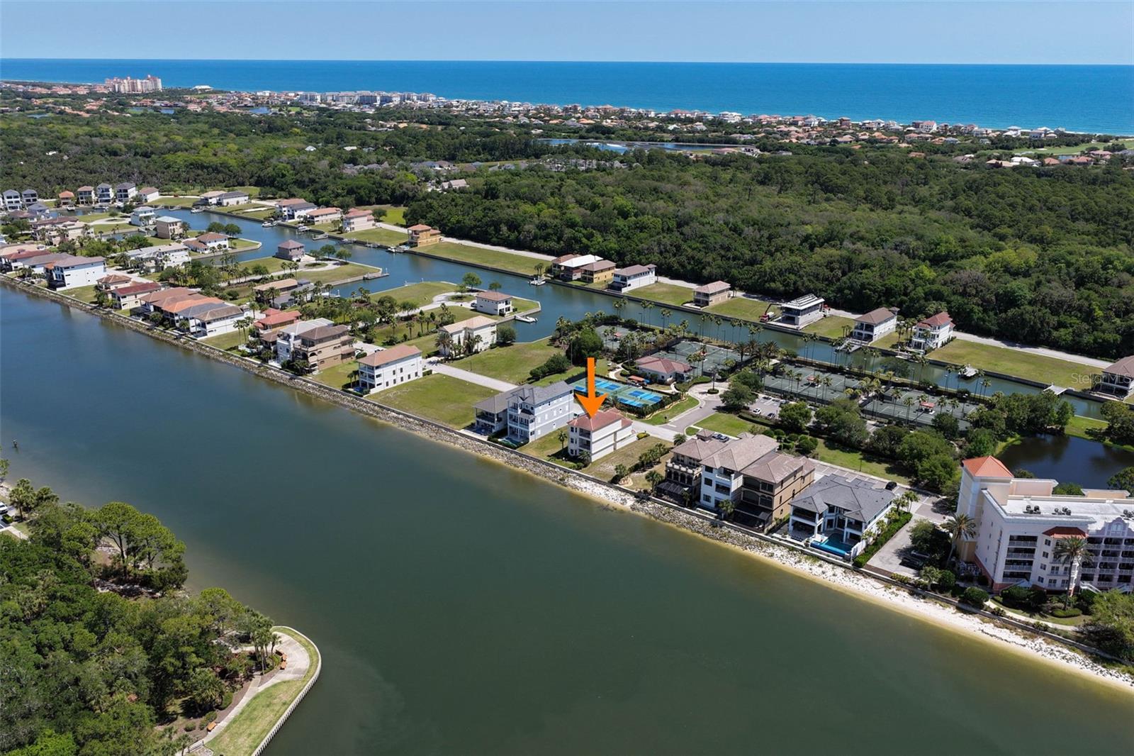 YACHT HARBOR - Residential