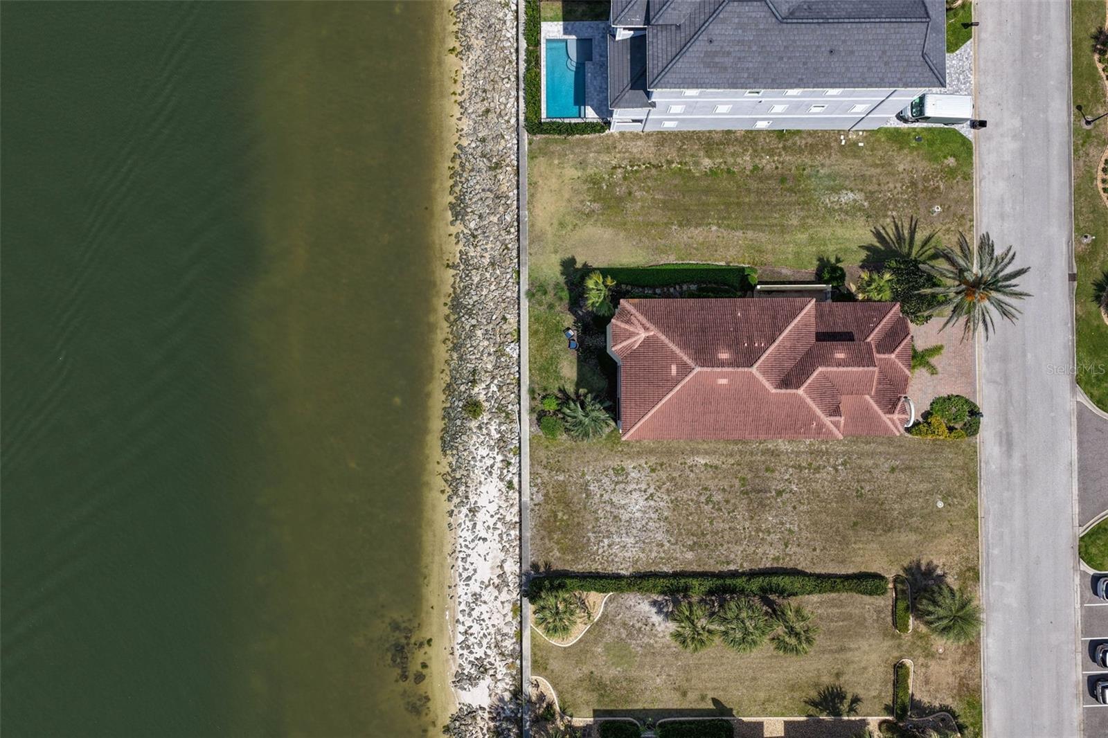 YACHT HARBOR - Residential