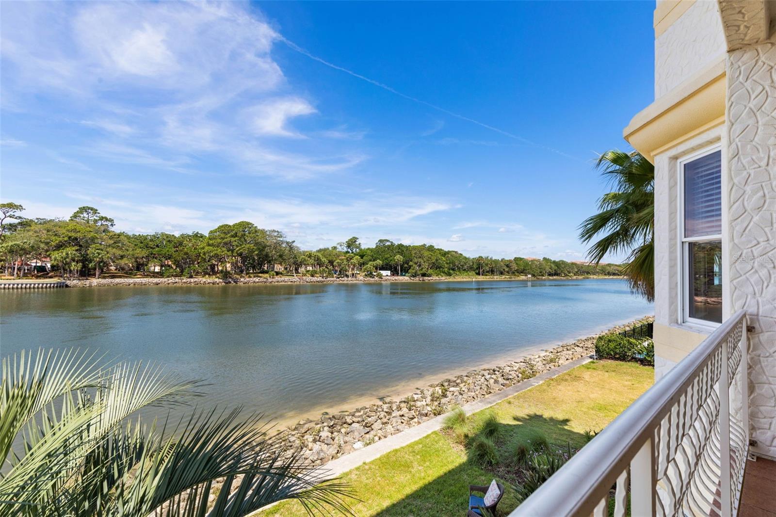 YACHT HARBOR - Residential