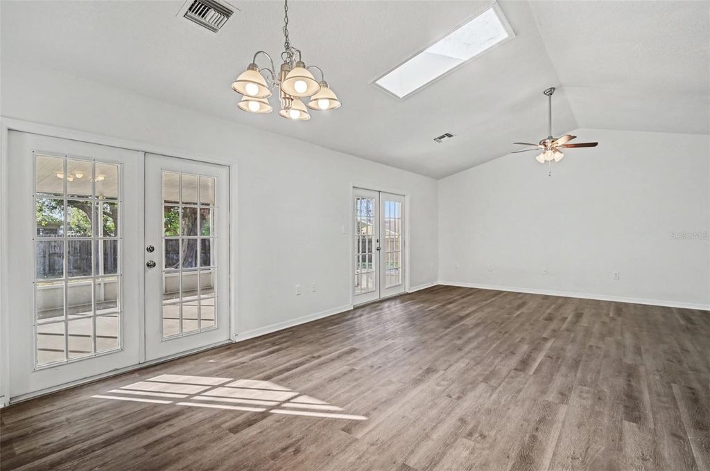 Photo of 1004 Lantana Drive, Eustis, FL 32726 (MLS # O6377201)