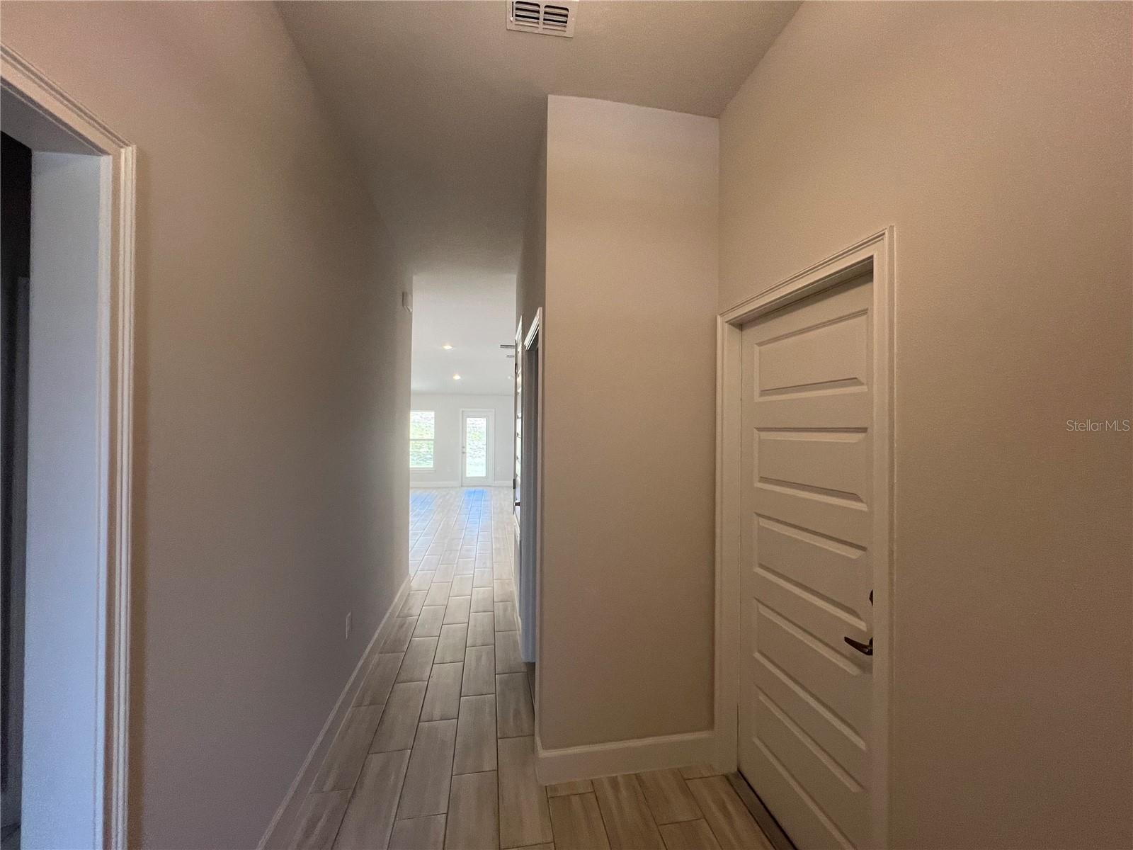 ABBEY GLEN - Residential