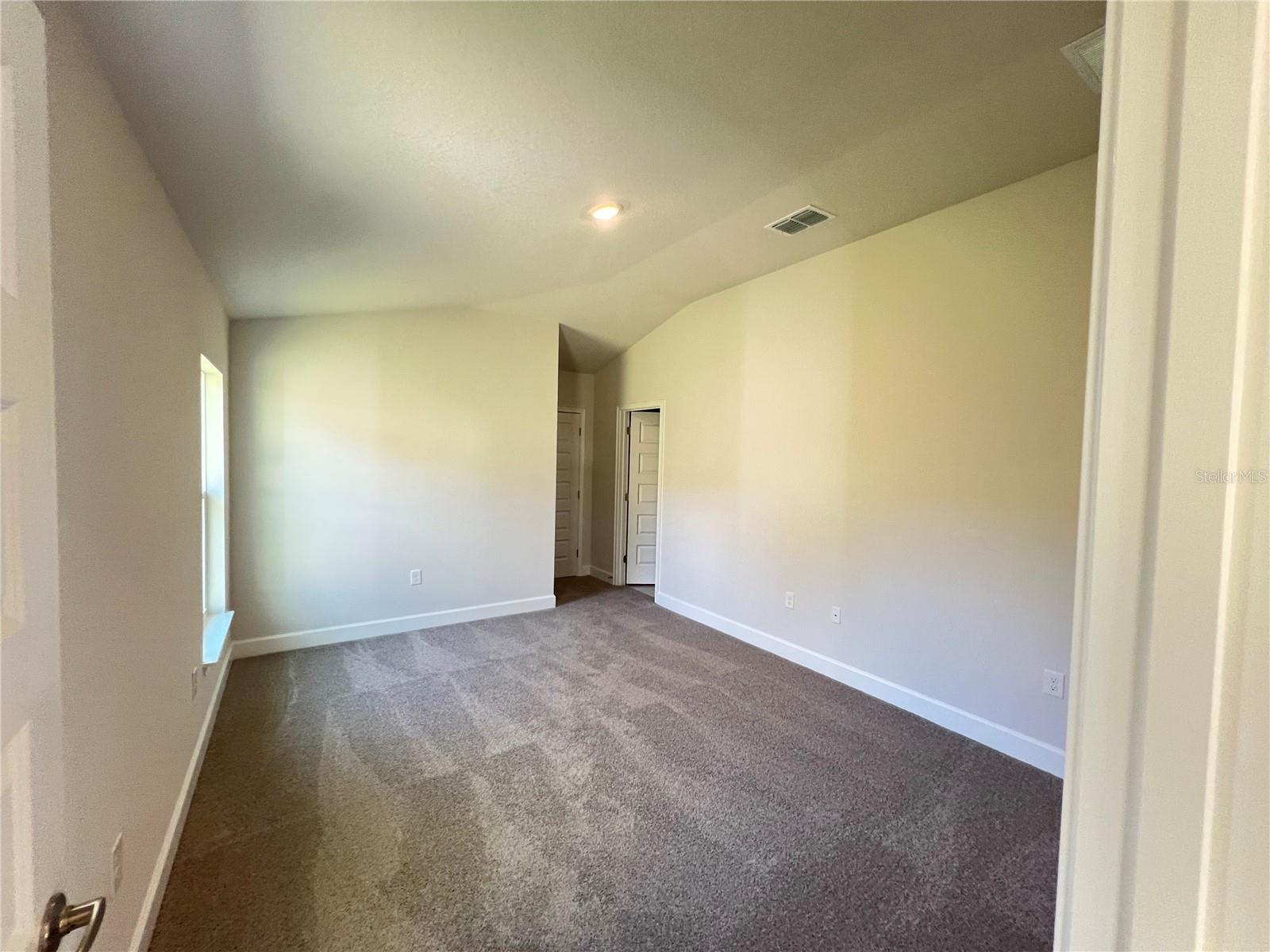 ABBEY GLEN - Residential