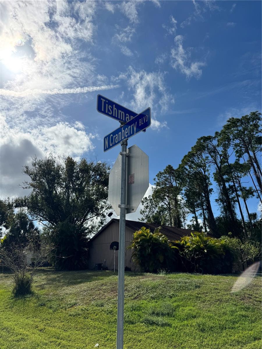 PORT CHARLOTTE SUB 19 - Land