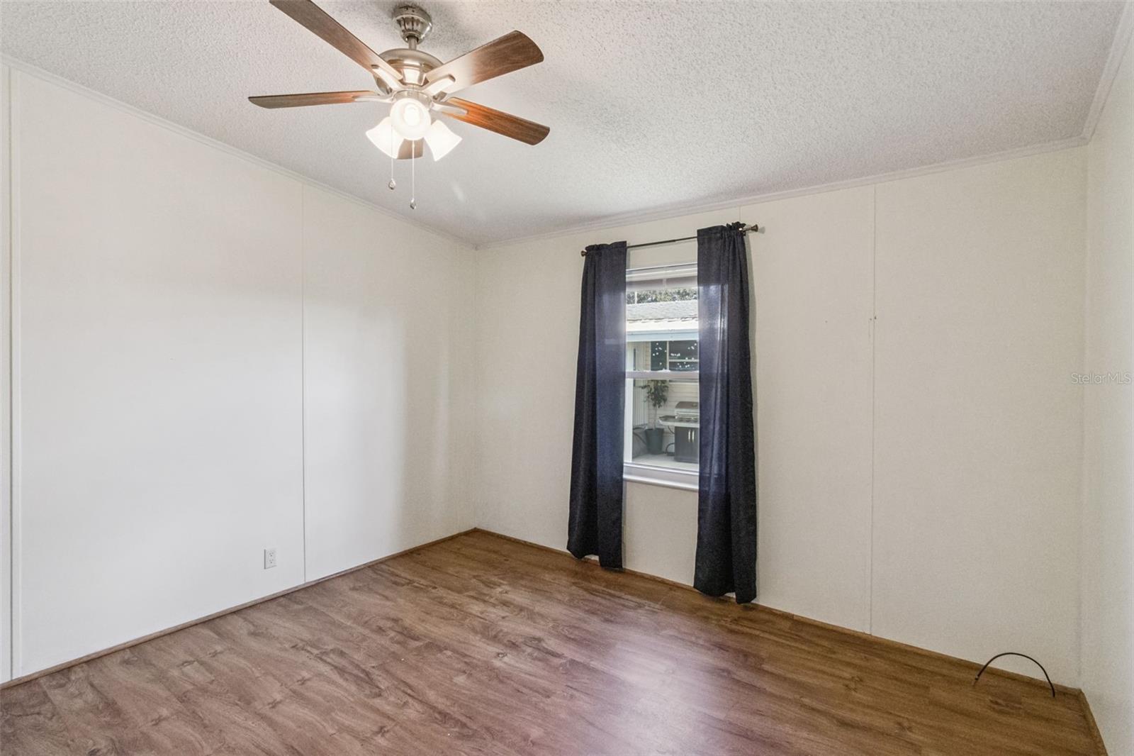 GARDEN GROVE OAKS - Residential