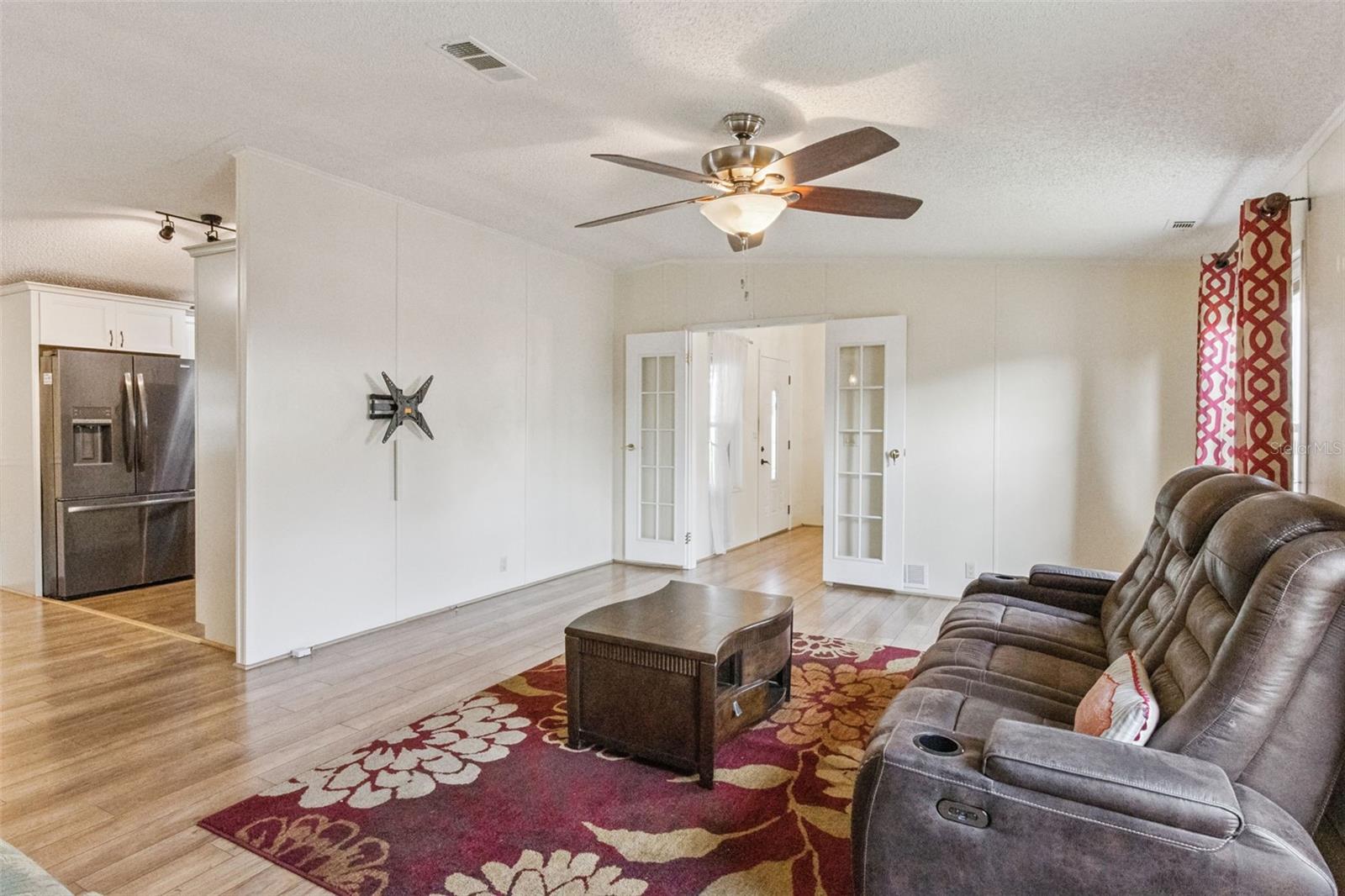 GARDEN GROVE OAKS - Residential