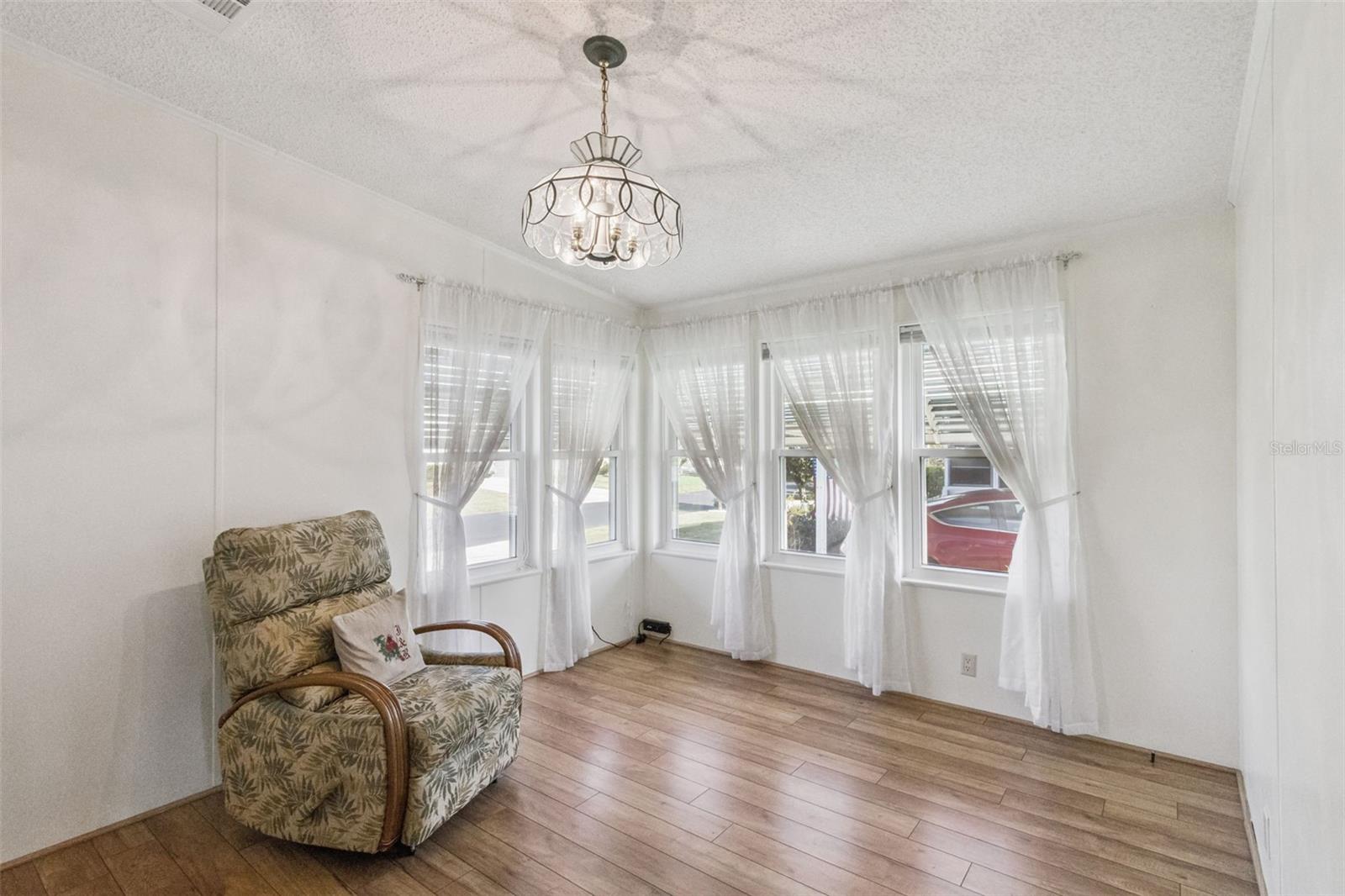 GARDEN GROVE OAKS - Residential