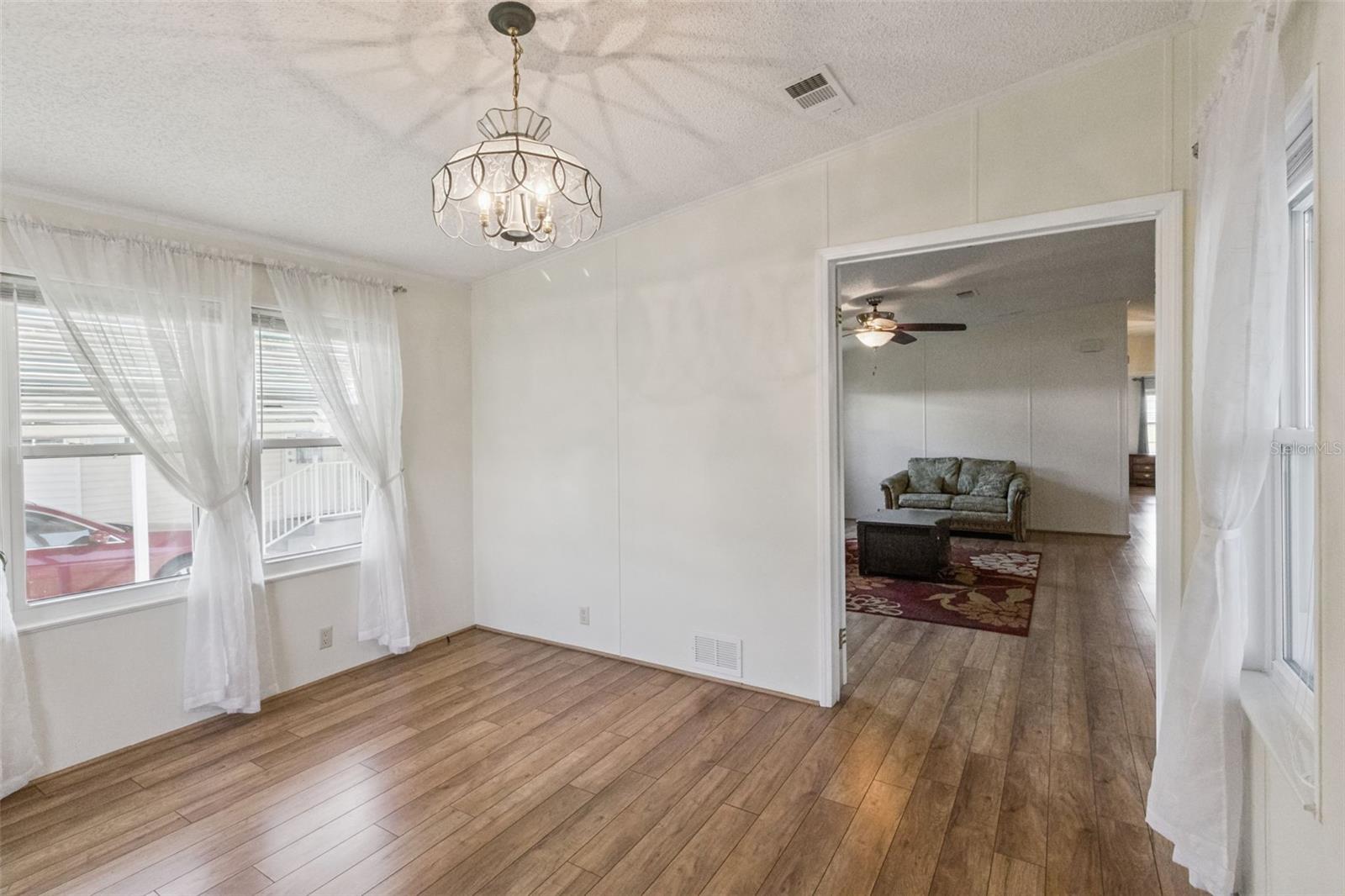 GARDEN GROVE OAKS - Residential