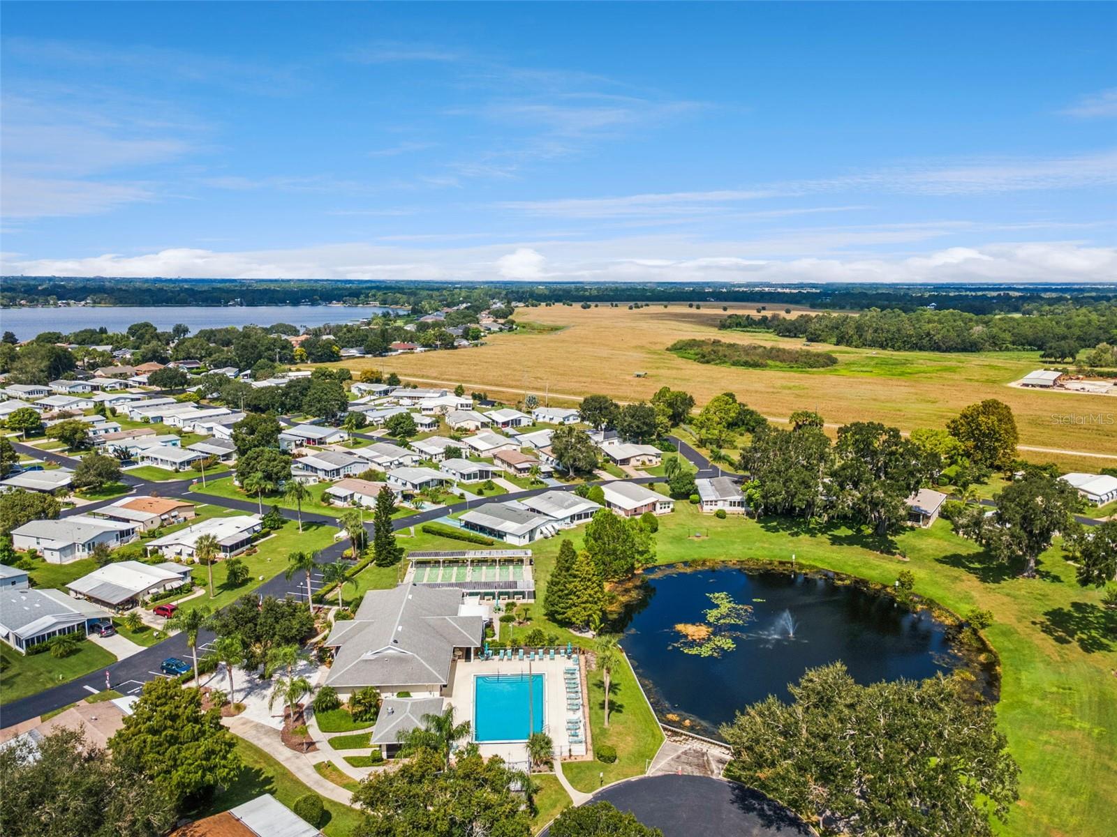GARDEN GROVE OAKS - Residential
