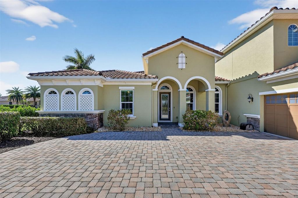 Photo of 306 172nd Street E, Bradenton, FL 34212 (MLS # A4680184)