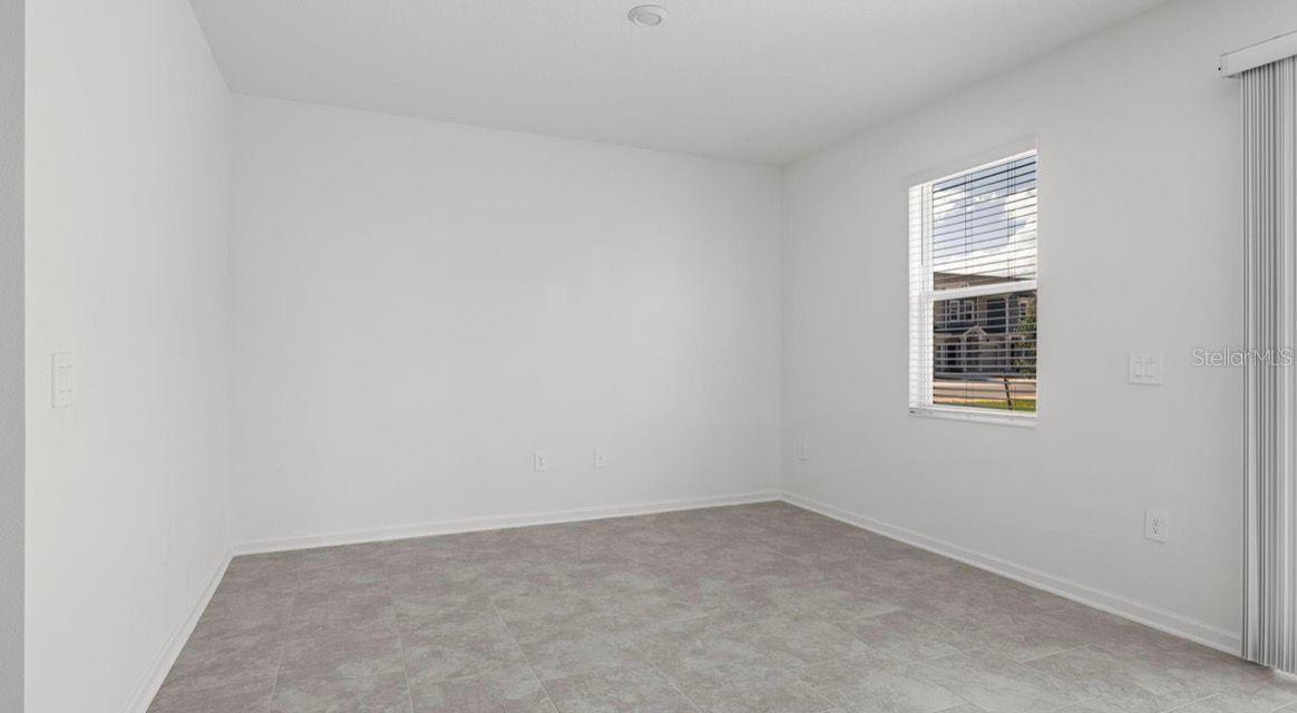 CHATEAU/ASTORIA - Residential Lease