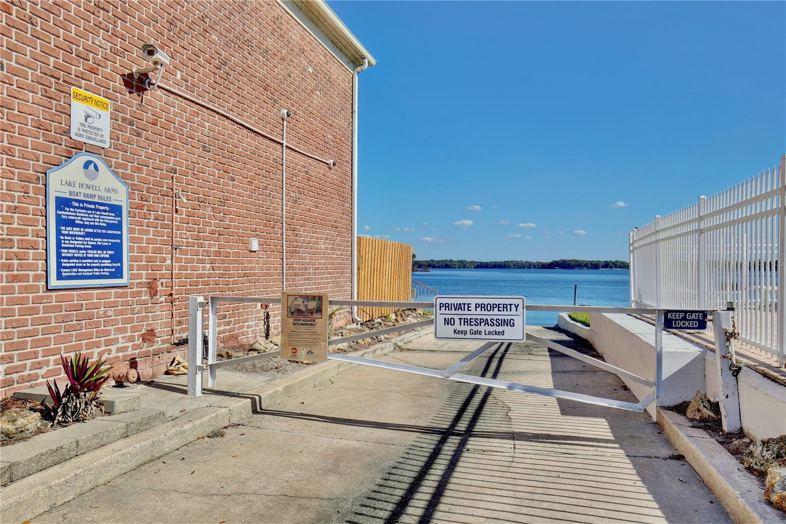 LAKE HOWELL ARMS CONDO - Residential