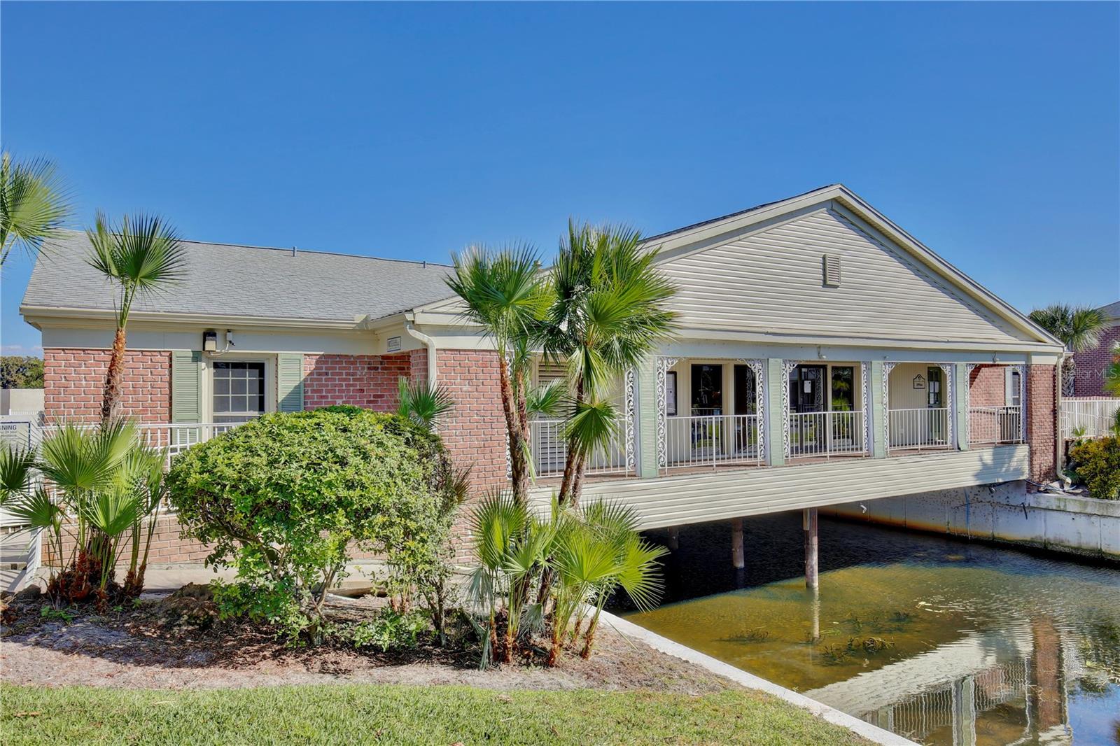 LAKE HOWELL ARMS CONDO - Residential