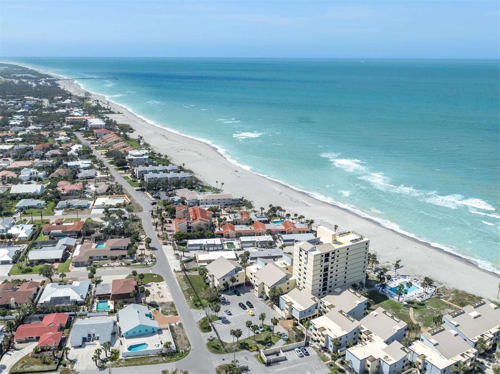 GOLDEN BEACH - Residential Income