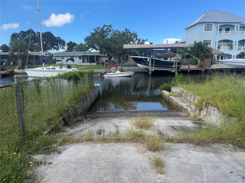 Photo of 13233 Susan Drive, Hudson, FL 34667 (MLS # TB8555974)