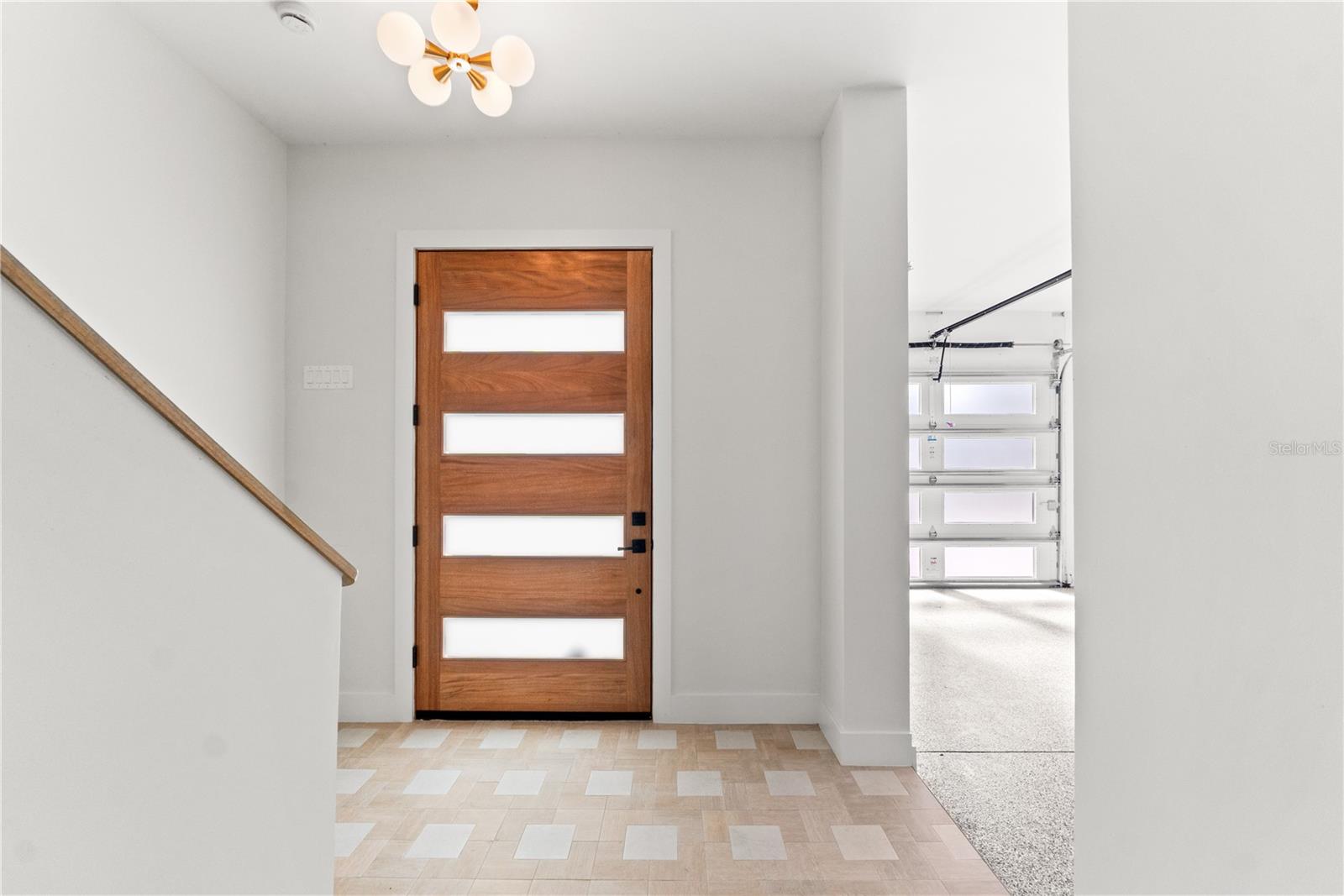 DAVIS ISLANDS PB10 PG52 TO 57 - Residential Lease