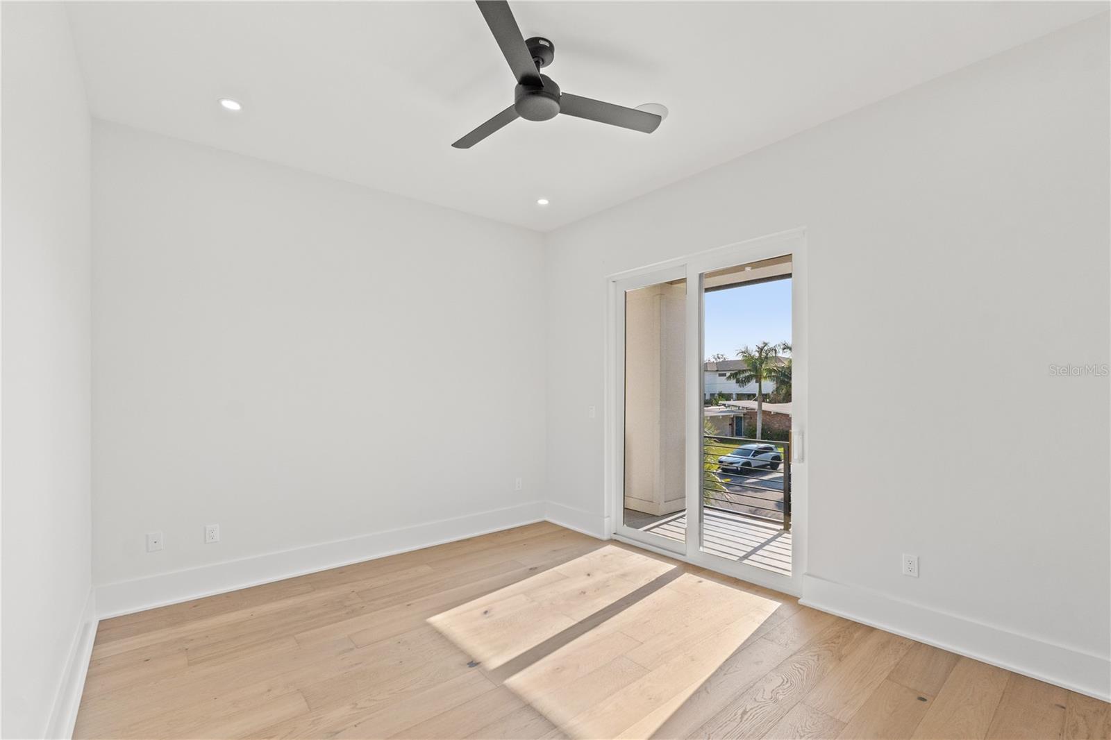 DAVIS ISLANDS PB10 PG52 TO 57 - Residential Lease