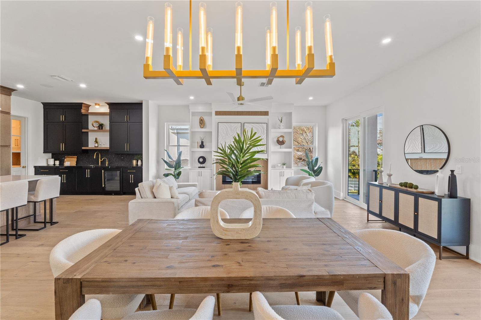 DAVIS ISLANDS PB10 PG52 TO 57 - Residential Lease