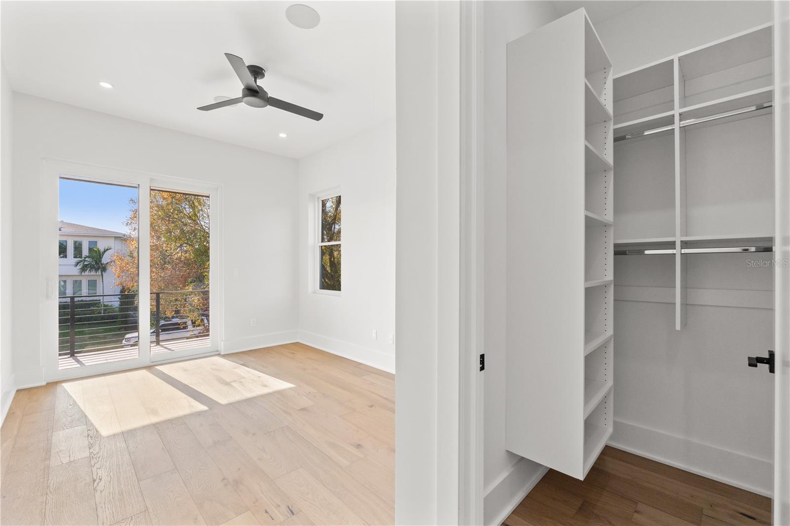 DAVIS ISLANDS PB10 PG52 TO 57 - Residential Lease