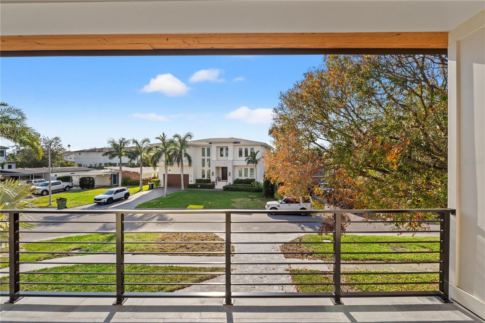 DAVIS ISLANDS PB10 PG52 TO 57 - Residential Lease