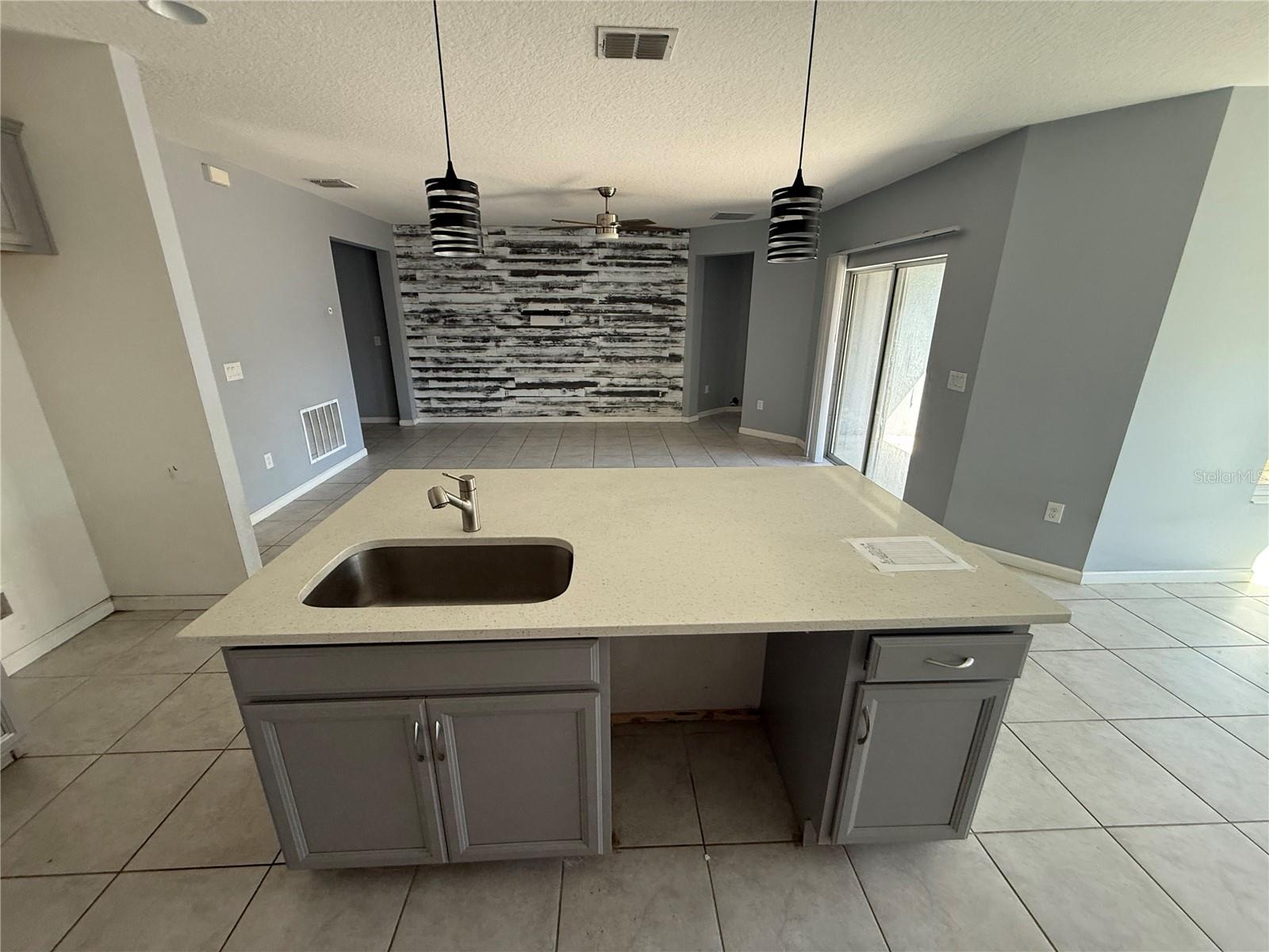 LUCERNE PARK RESERVE - Residential