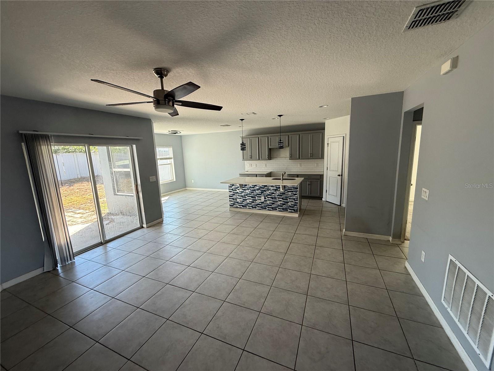 LUCERNE PARK RESERVE - Residential