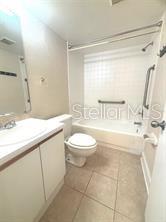 COVE CAY VILLAGE III - Residential