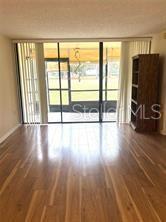 COVE CAY VILLAGE III - Residential