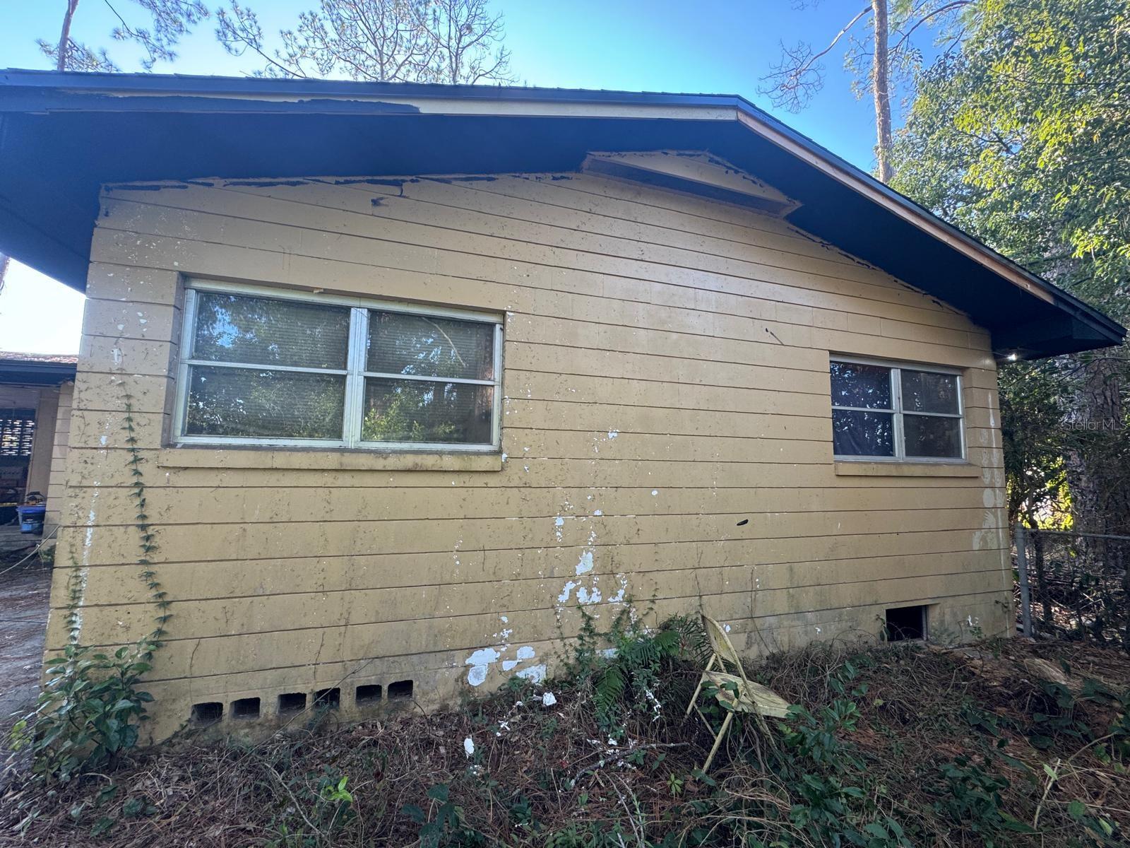 4701-4701 - Residential