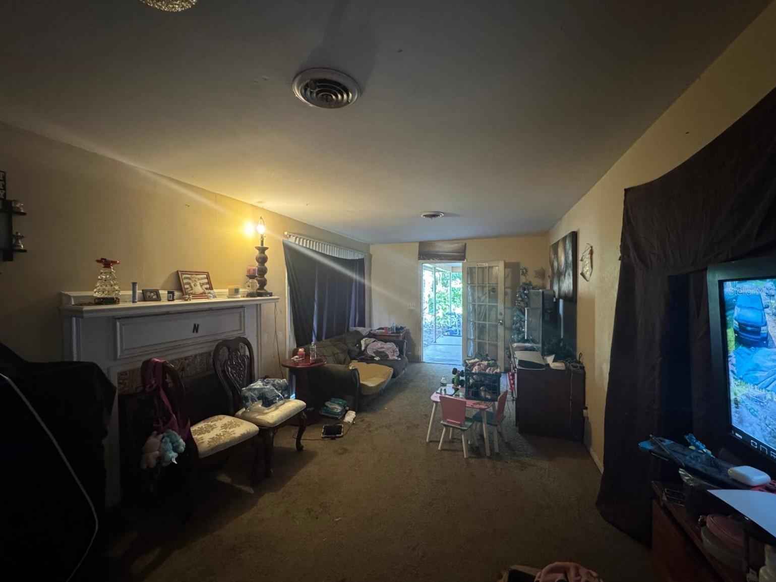 4701-4701 - Residential