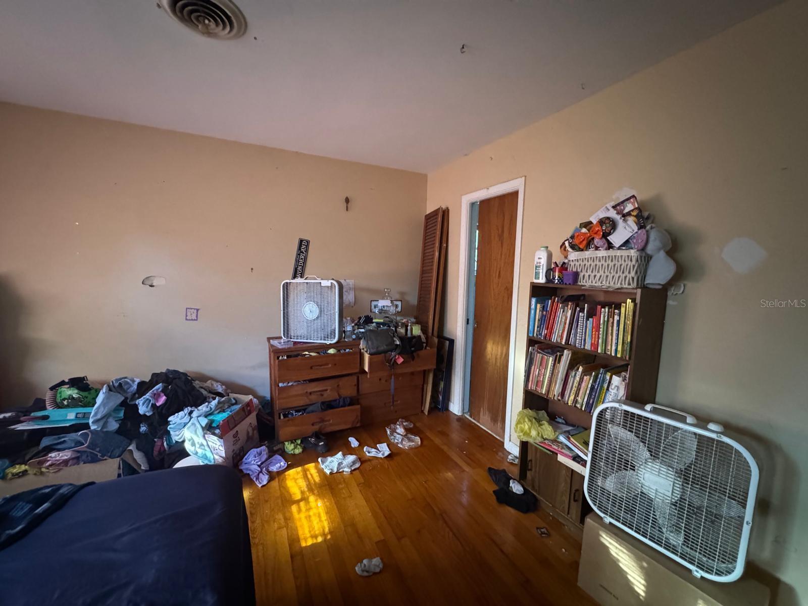 4701-4701 - Residential