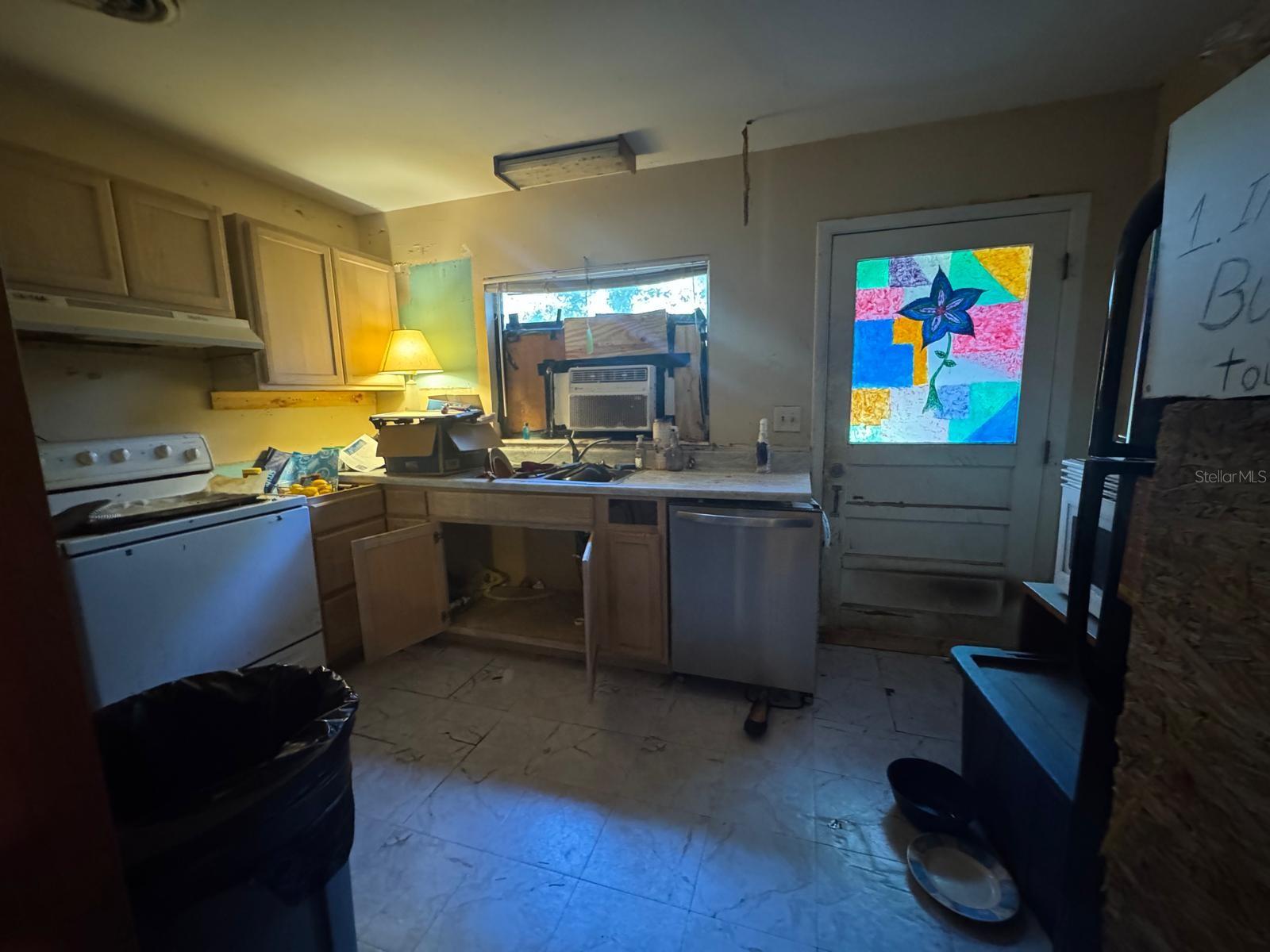 4701-4701 - Residential