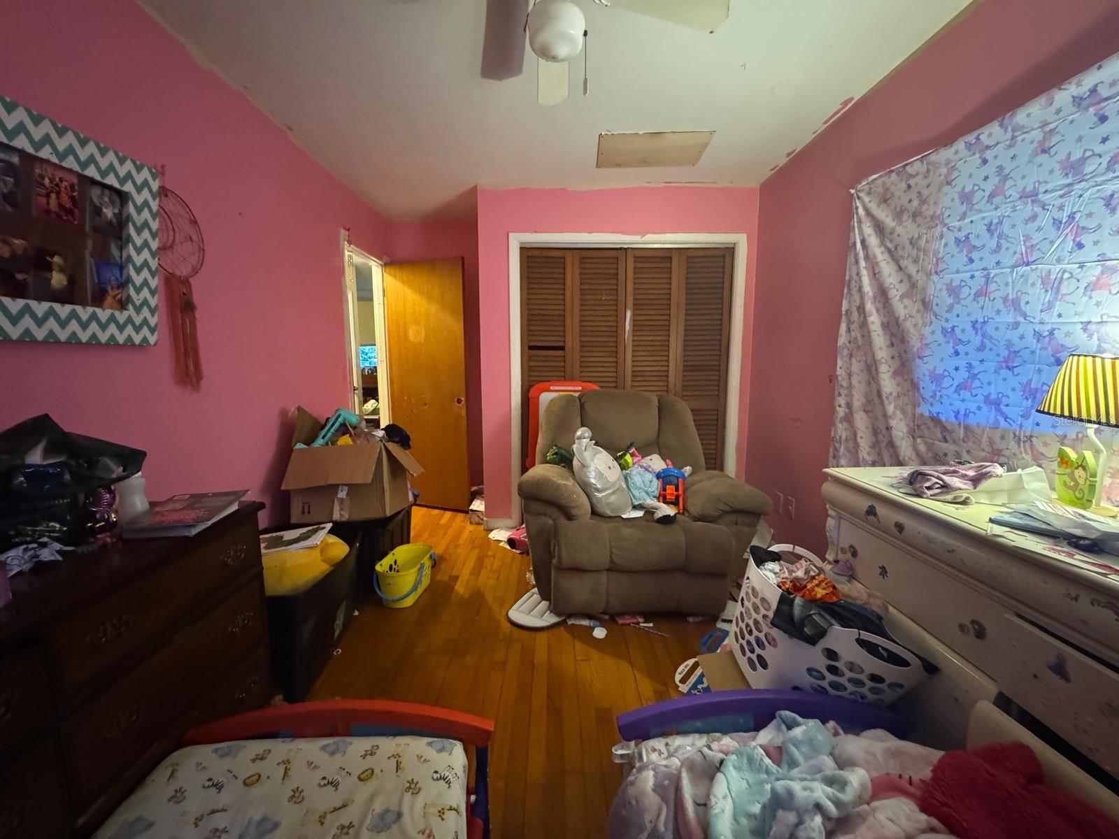 4701-4701 - Residential