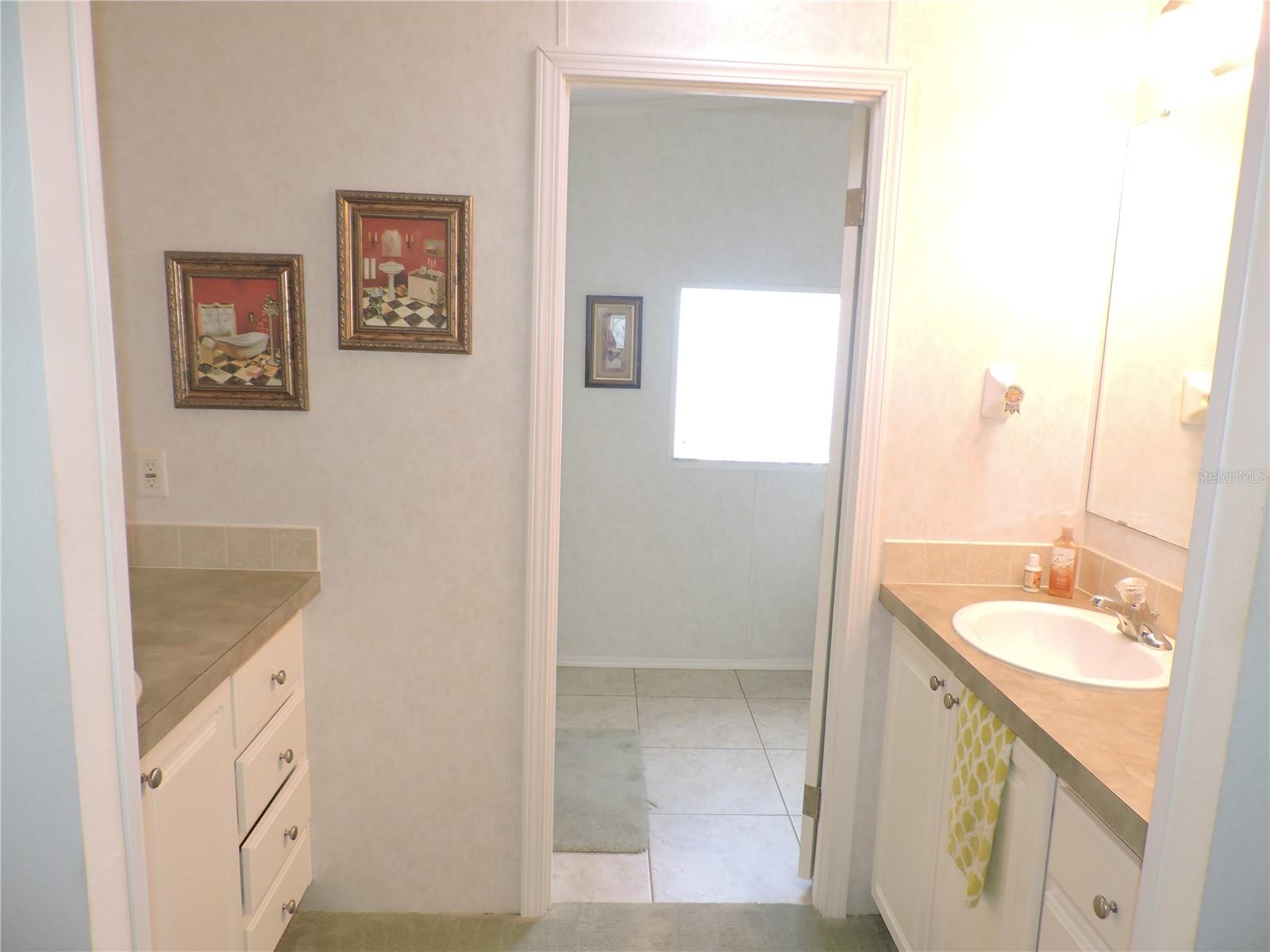 CALOOSA LAKE VILLAGE - Residential