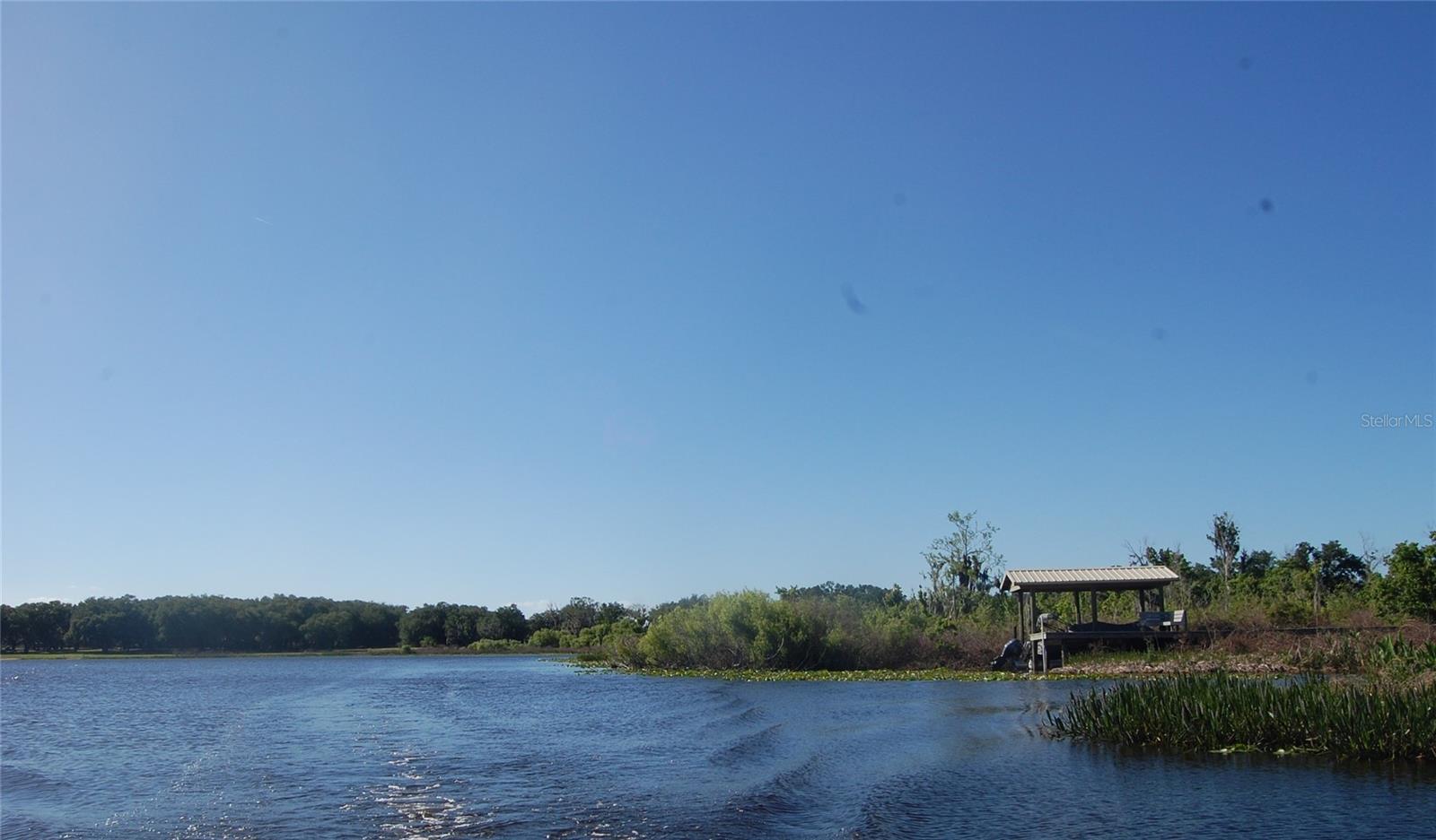 LAKESIDE ESTATES - Residential