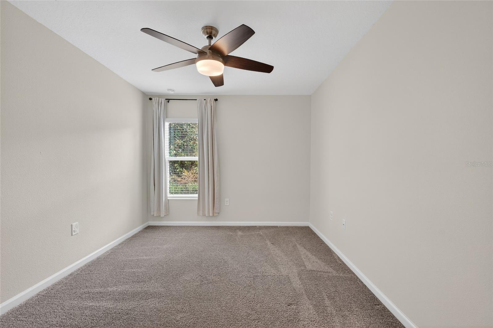 STONEYBROOK HILLS - Residential