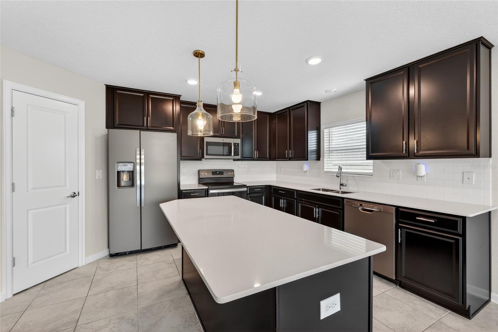 STONEYBROOK HILLS - Residential