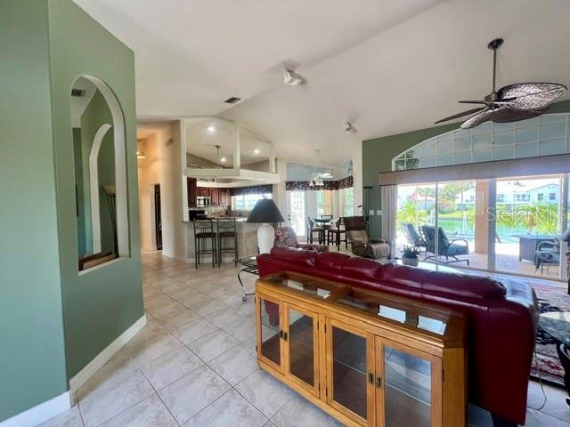 TIERRA VERDE UNIT 1 1ST REP - Residential