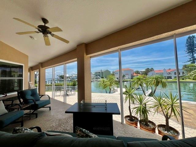 TIERRA VERDE UNIT 1 1ST REP - Residential