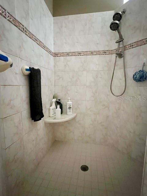 TIERRA VERDE UNIT 1 1ST REP - Residential