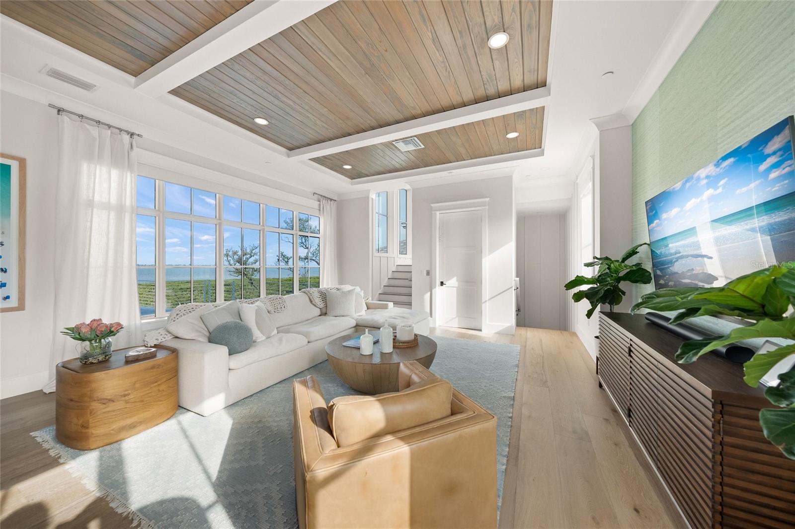 HARBOR SOUND - Residential