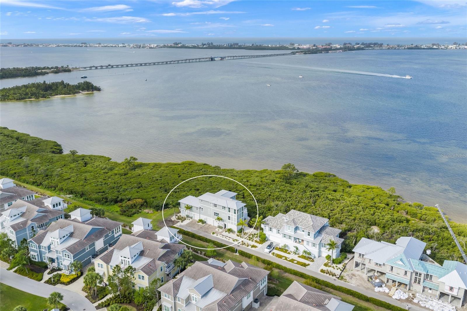 HARBOR SOUND - Residential