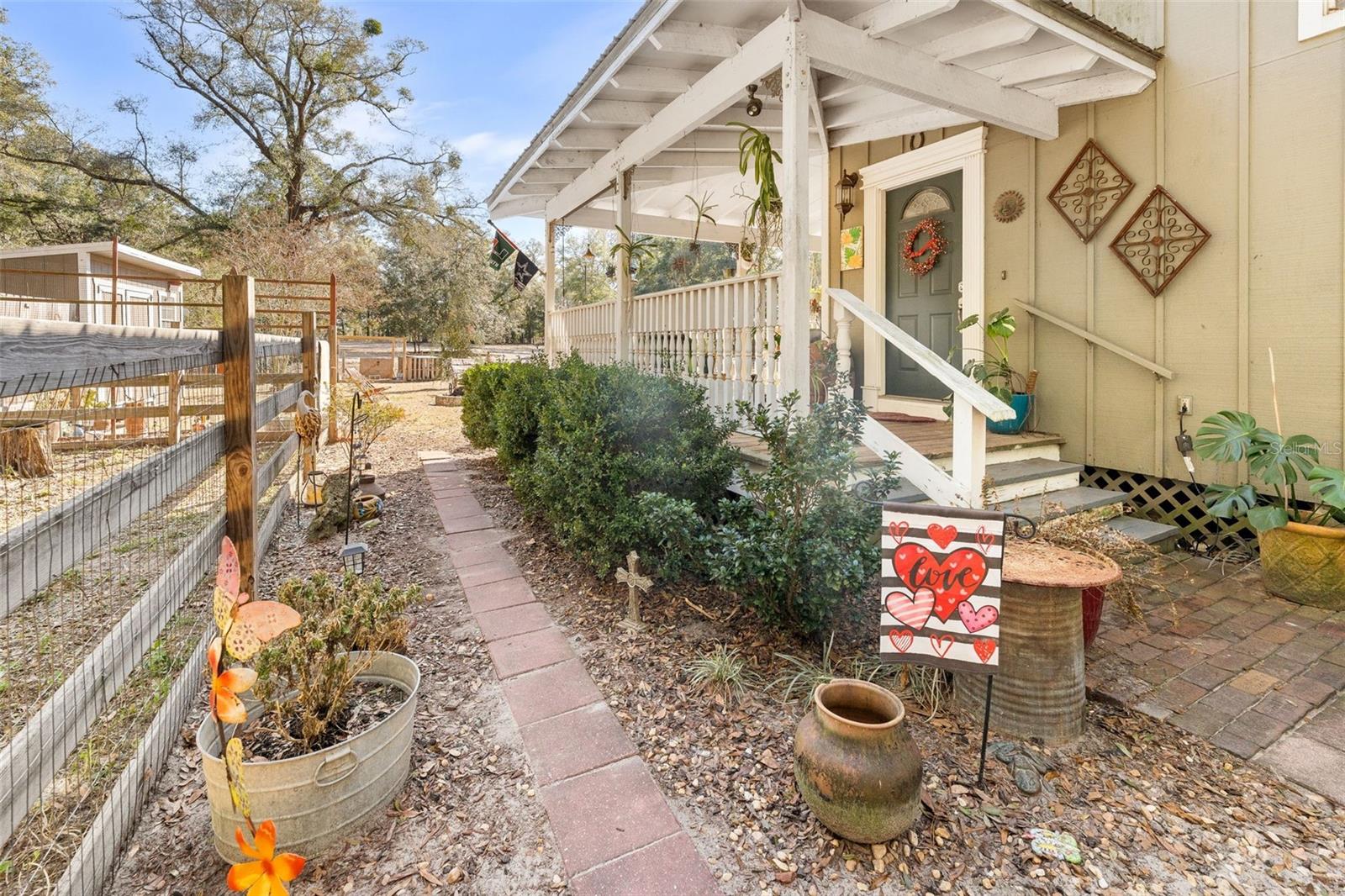 MISTY MEADOWS - Residential