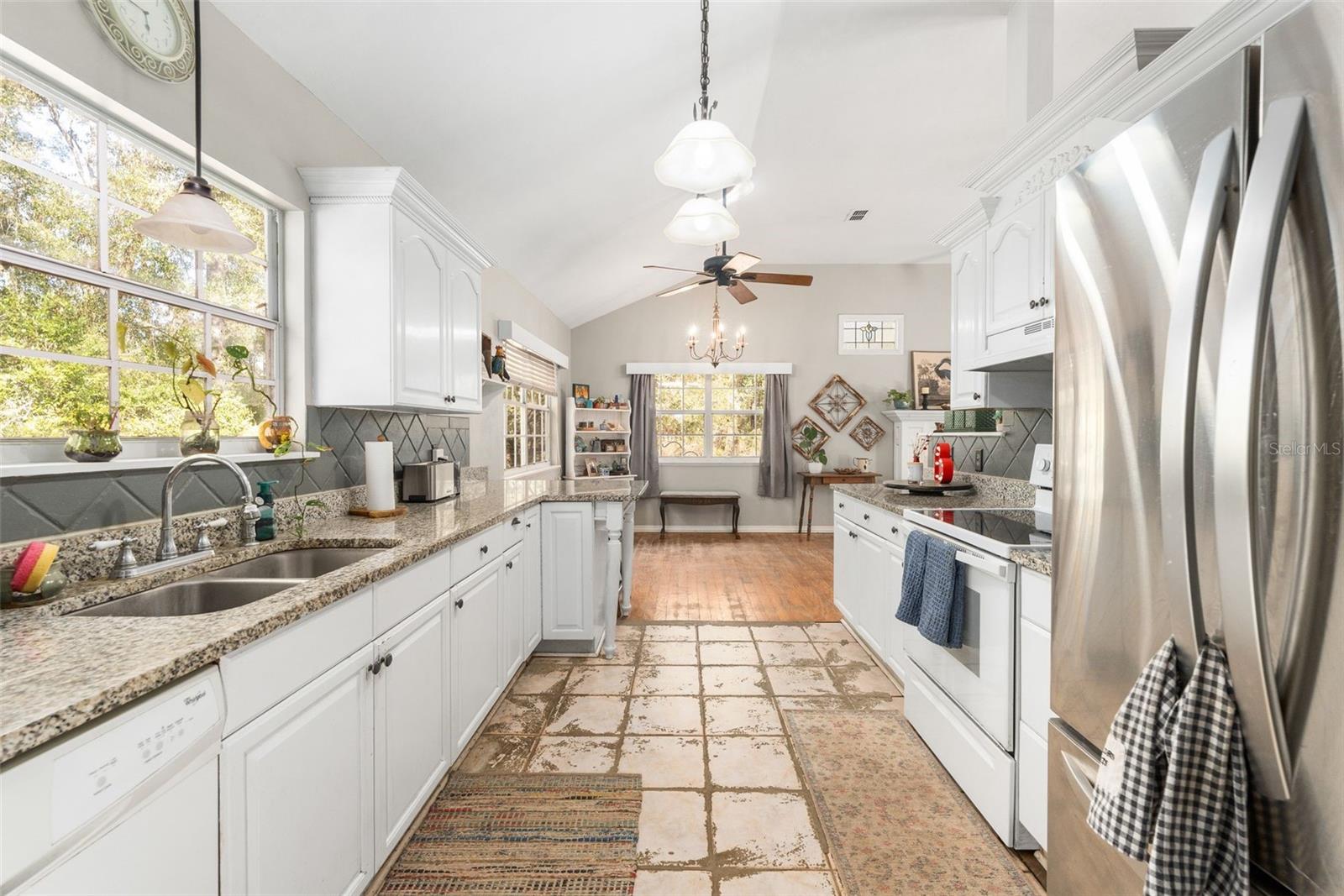 MISTY MEADOWS - Residential