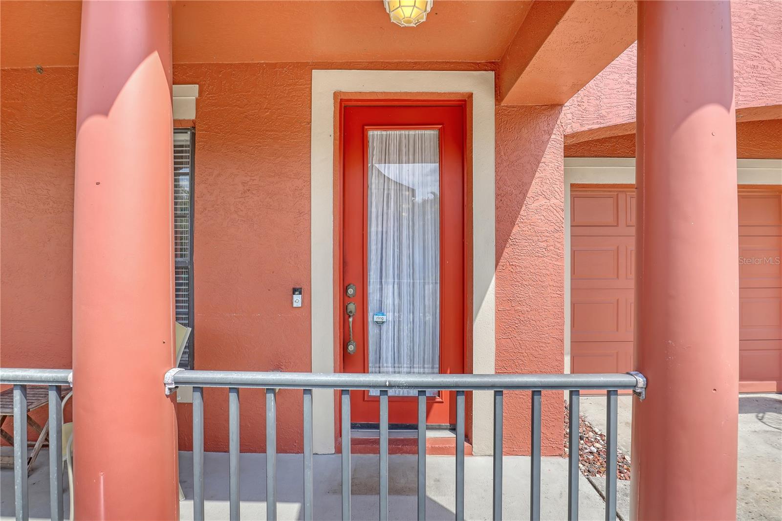 2882 GLENRIDGE CIRCLE