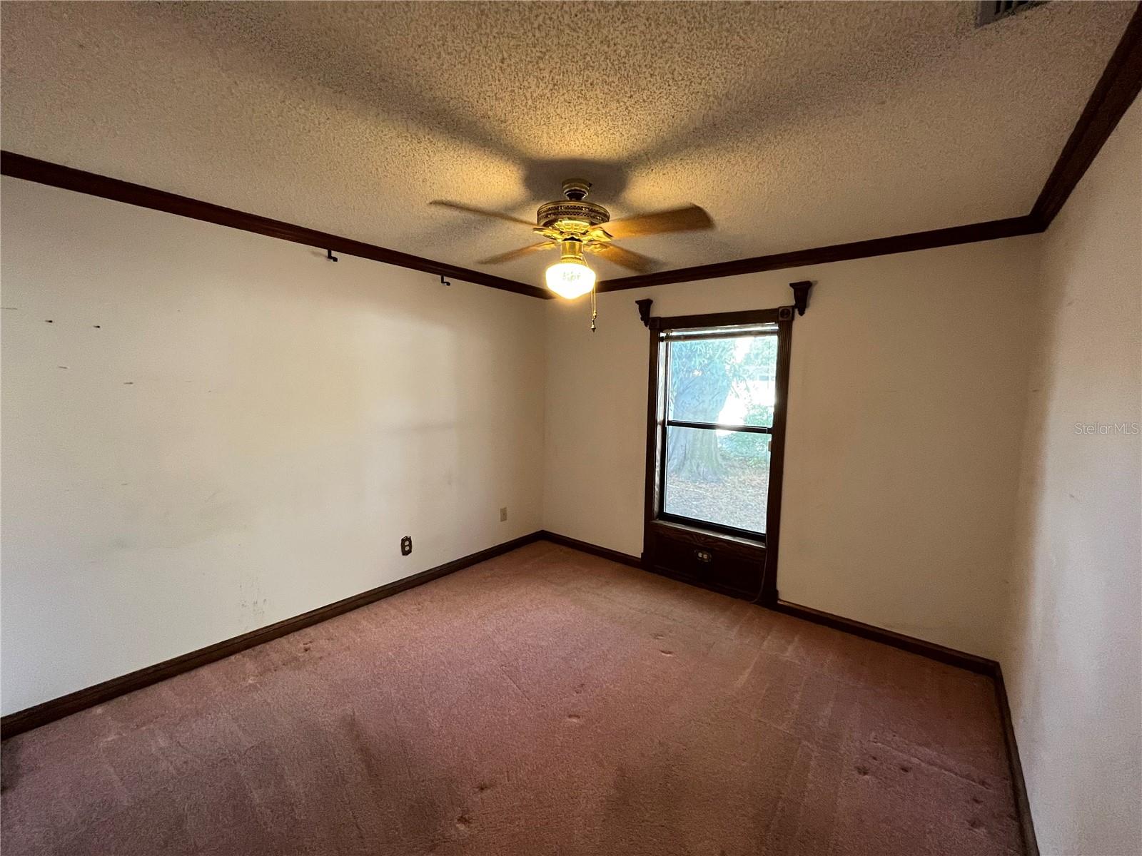 FOUR WINDS ESTATES UNIT 4 - Residential