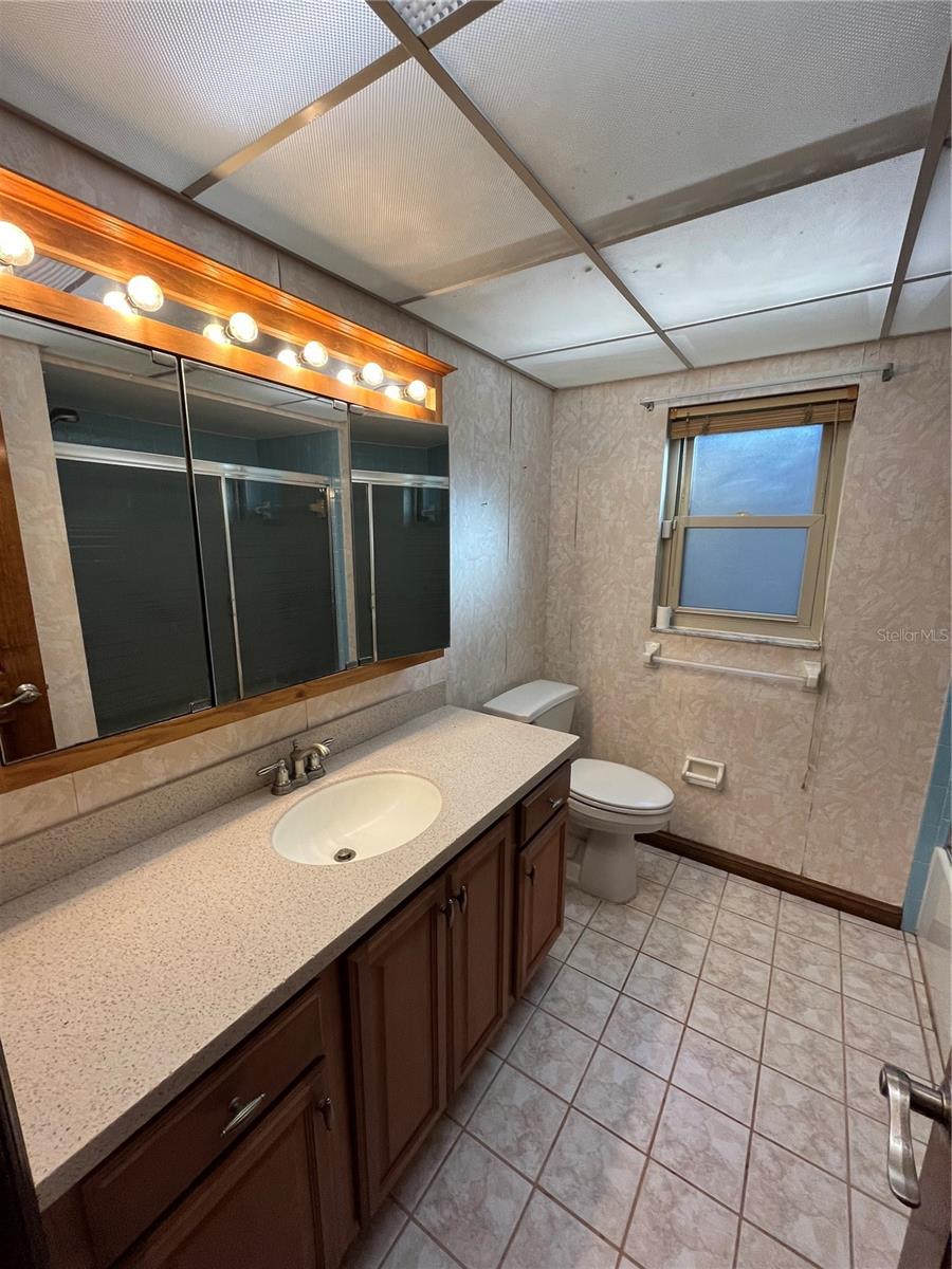 FOUR WINDS ESTATES UNIT 4 - Residential