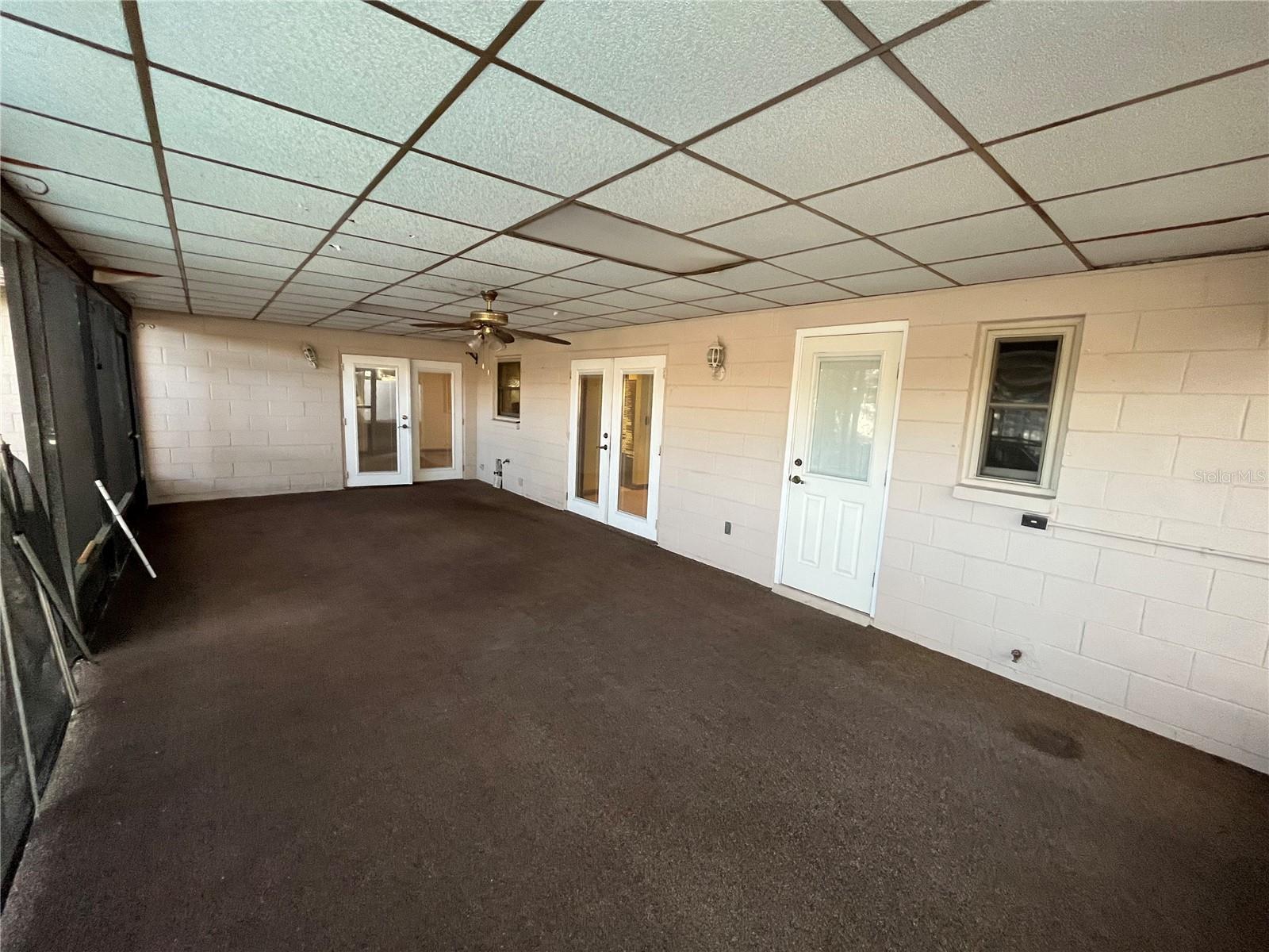 FOUR WINDS ESTATES UNIT 4 - Residential