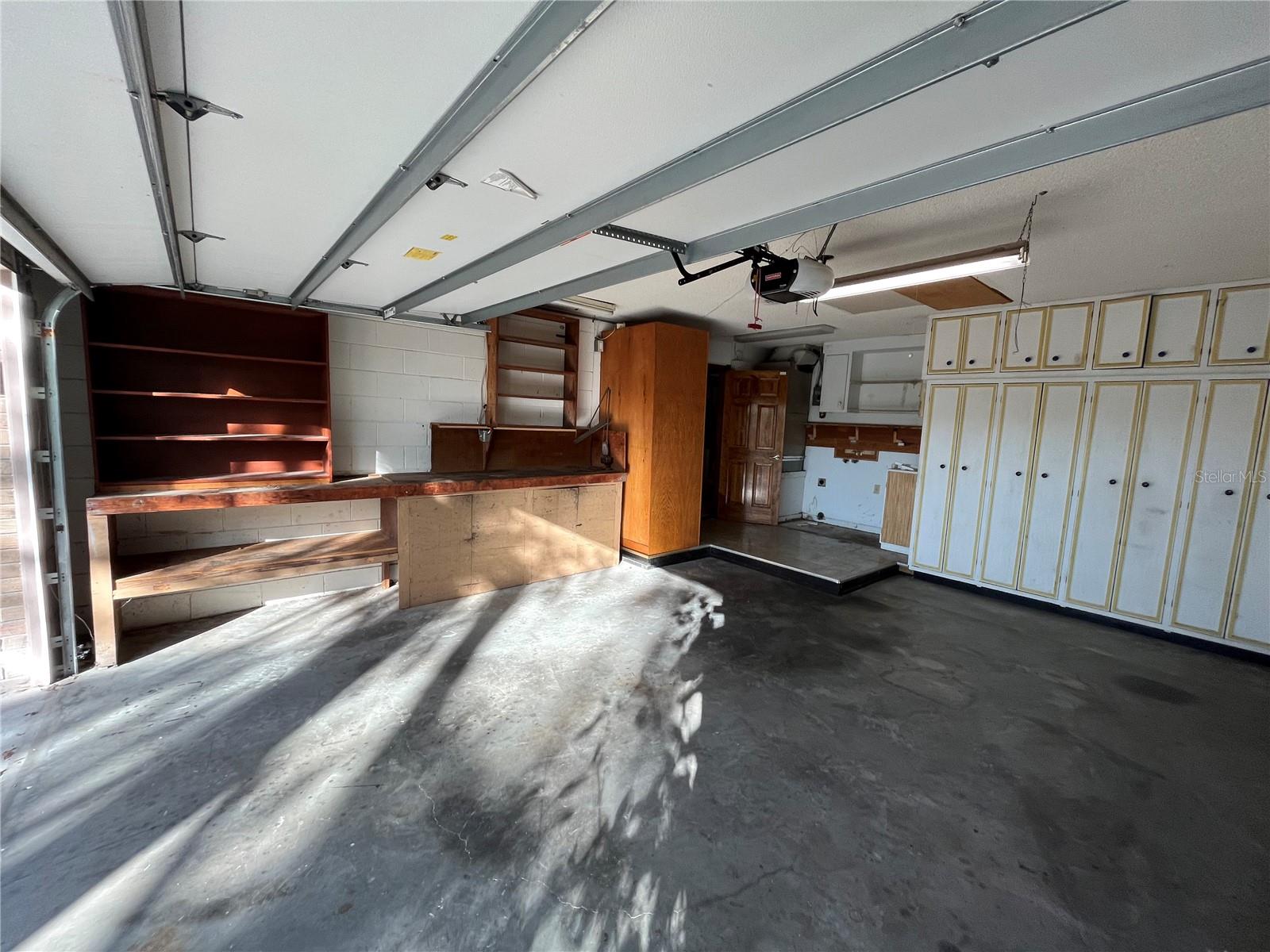 FOUR WINDS ESTATES UNIT 4 - Residential